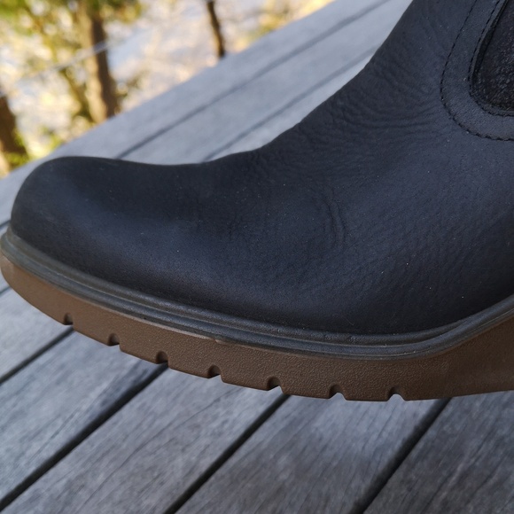 Ecco wedge-heeled winter boots - Picture 4 of 13